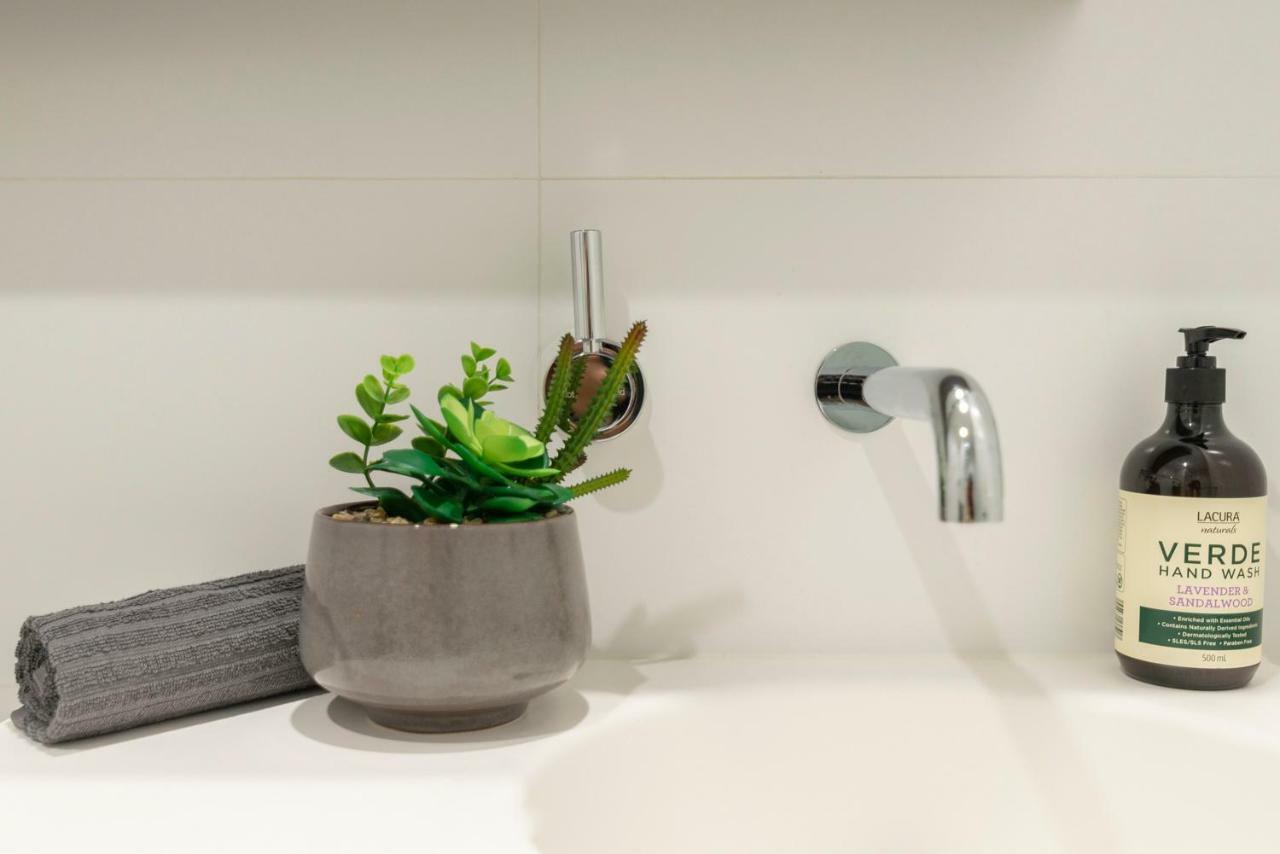 Apartment Strathfield Cbd Free Parking Near Olympic Park